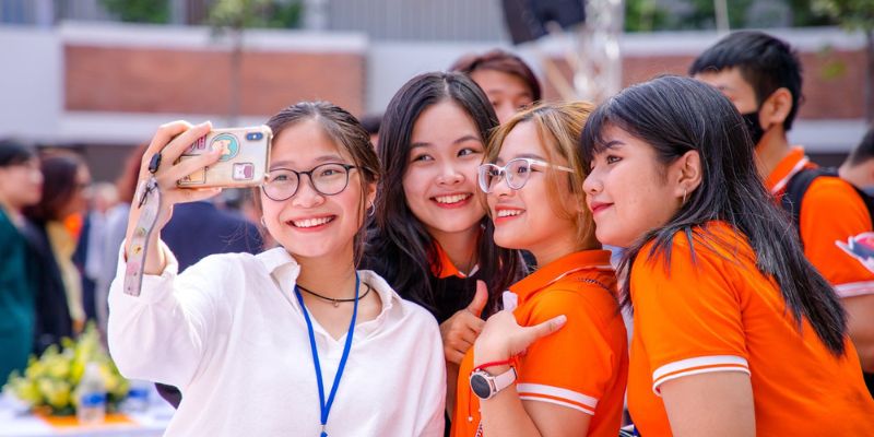dinh-huong-cho-sinh-vien-hoc-luc-trung-binh
