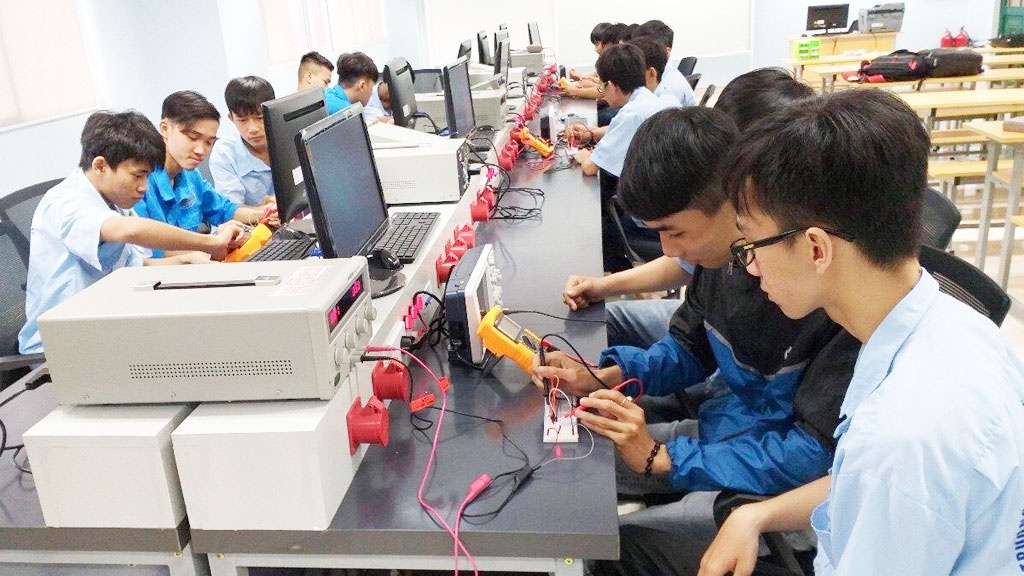định hướng nghề từ sớm đem lại nhiều lợi thế