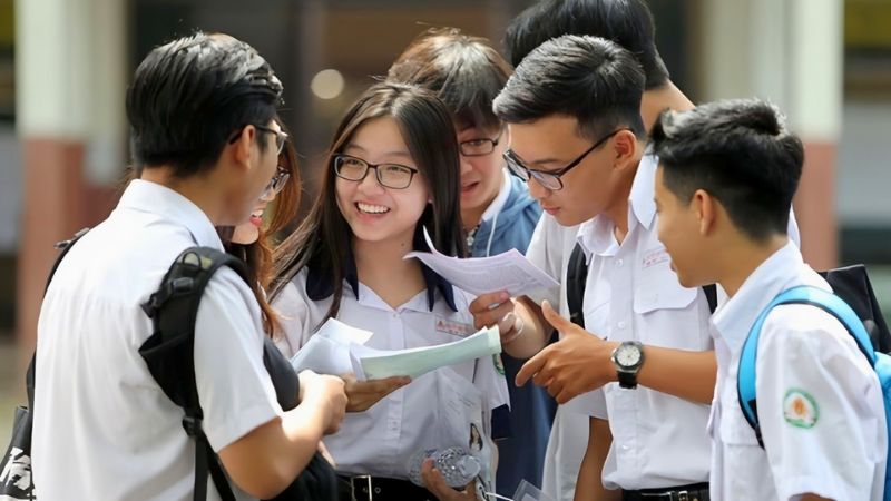 review ngành Thiết kế đồ họa tại Đại học Mỹ thuật Công nghiệp