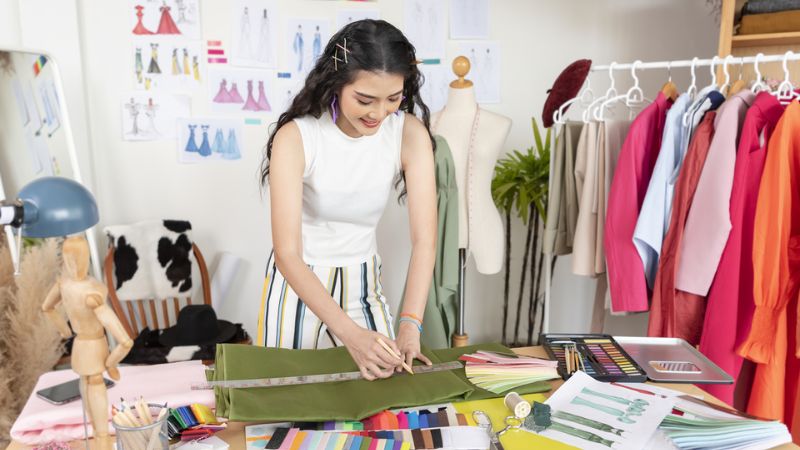 Review Ngành Thiết kế thời trang nên học trường nào