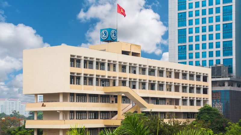 review Trường Đại học Giao thông Vận tải Hà Nội