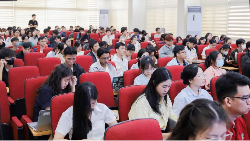 review Trường Đại học Khoa học Tự nhiên TP. HCM