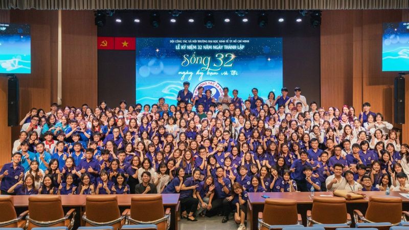 Review Trường Đại học Kinh tế TP. Hồ Chí Minh