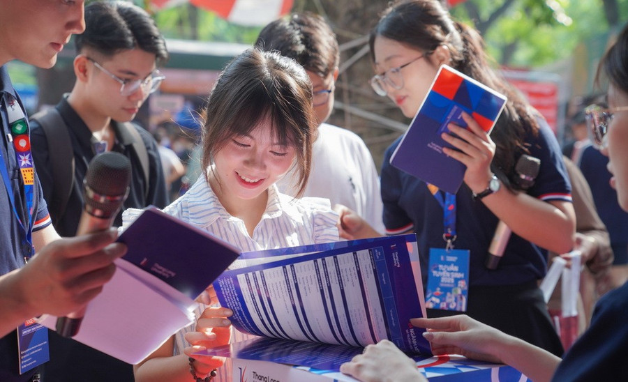 chọn trường phù hợp với học sinh tỉnh lẻ