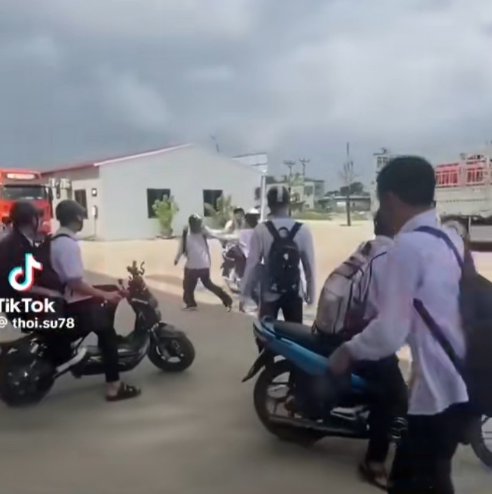 Vụ nam sinh thanh hóa đâm bạn học