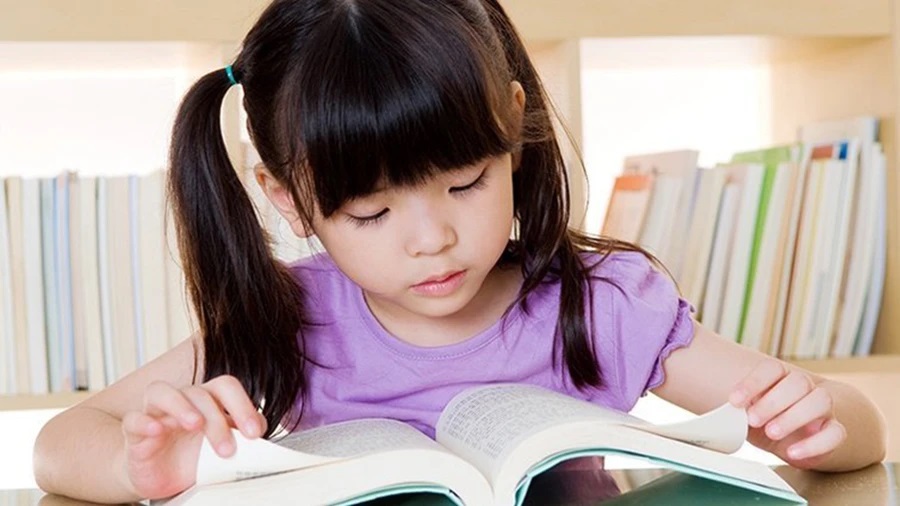dạy con kỹ năng tự học