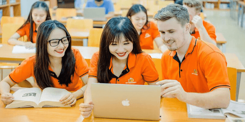 dinh-huong-nganh-hoc-cho-hoc-sinh-lop-12