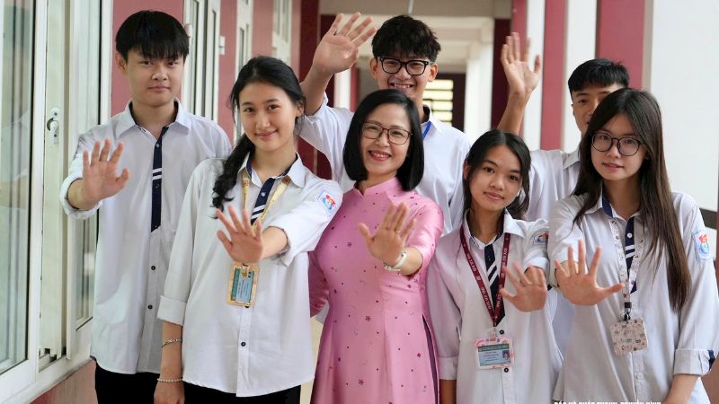 kỹ năng giao tiếp hiệu quả với thầy cô