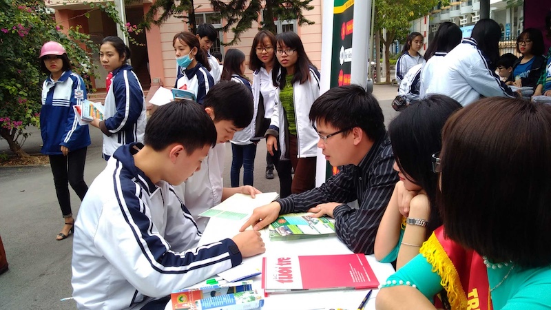 Làm gì khi con không nghe lời trong chọn nghề