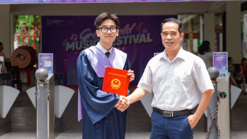 nỗi lo của phụ huynh khi con sắp thi đại học