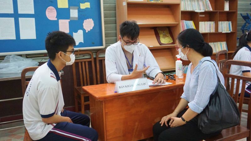 nỗi lo của phụ huynh khi con sắp thi đại học