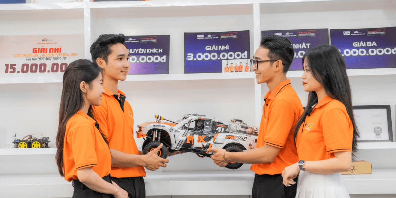 review ngành công nghệ ô tô