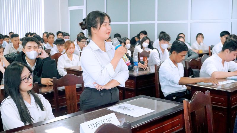 review ngành Quản lý lữ hành