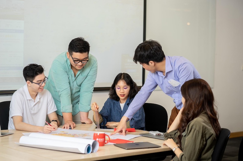 tap-luyen-ky-nang-khi-di-thuc-tap