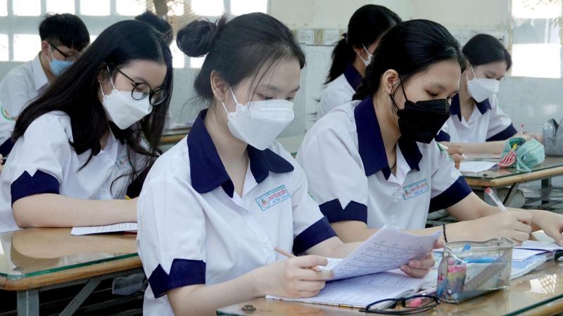 đề ôn tập HSG Toán lớp 11