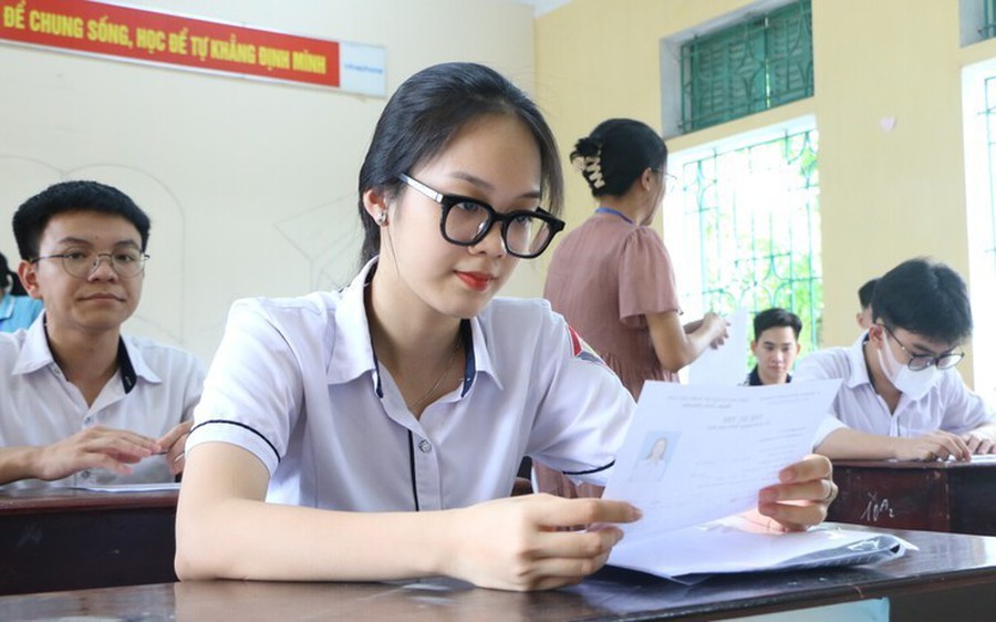Ôn thi học sinh giỏi lớp 10