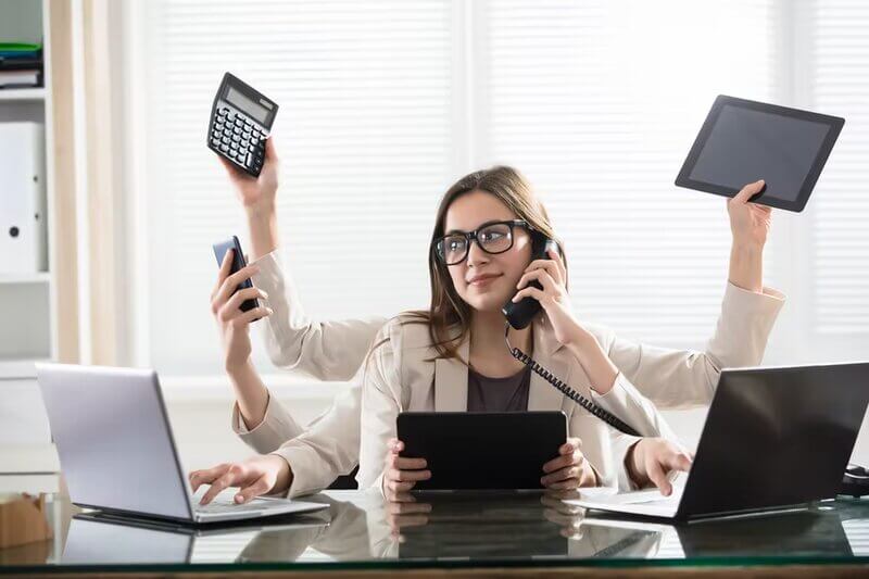 tư duy người đi làm cần khác gì sinh viên