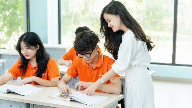 học bổng cho học sinh lớp 12