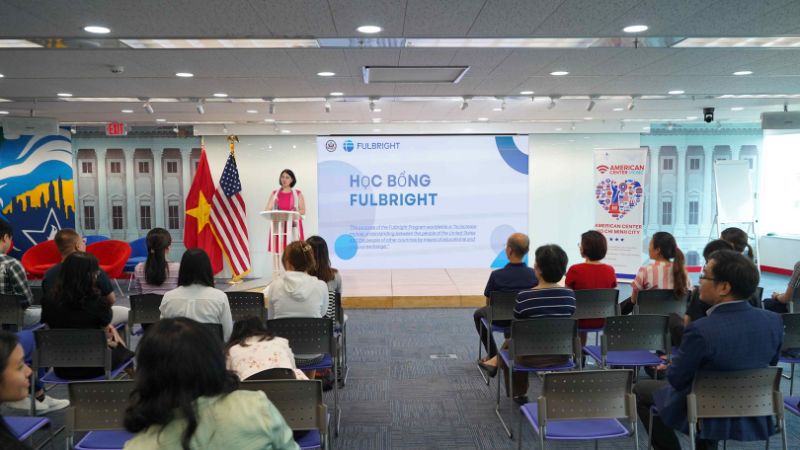 học bổng du học