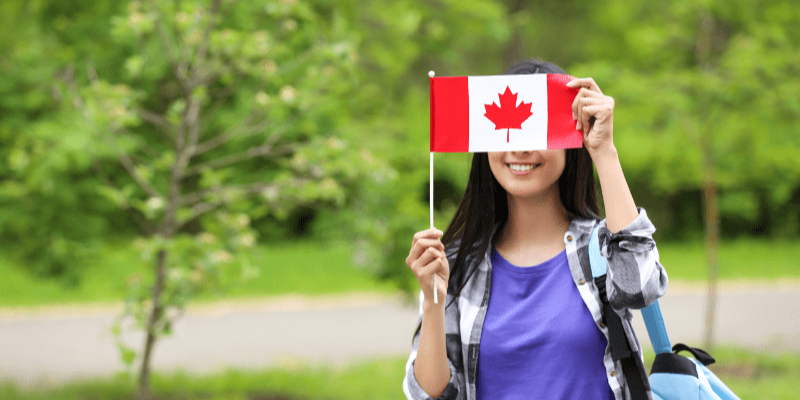 chi-phi-du-hoc-canada