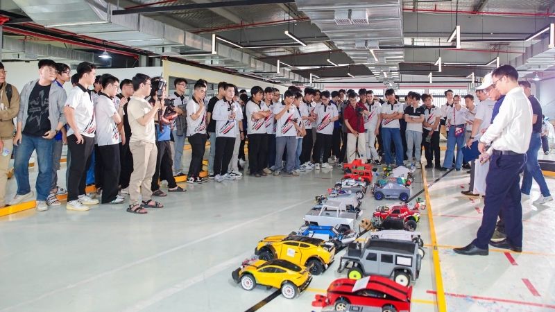 học phí ĐH Sư phạm Kỹ thuật TP.HCM