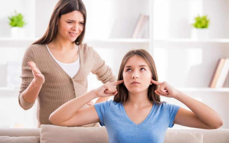 phụ huynh nên làm gì khi con stress