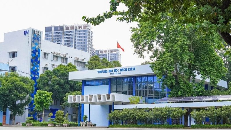 so sánh học phí trường công và tư