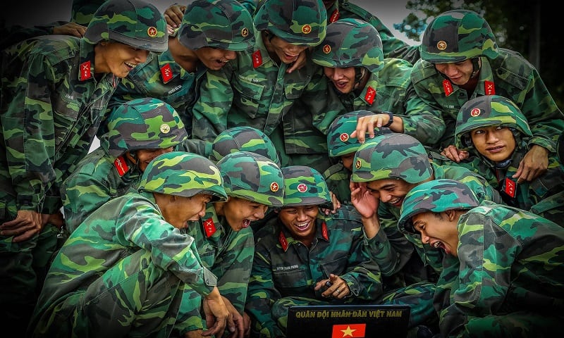 lương quân đội 